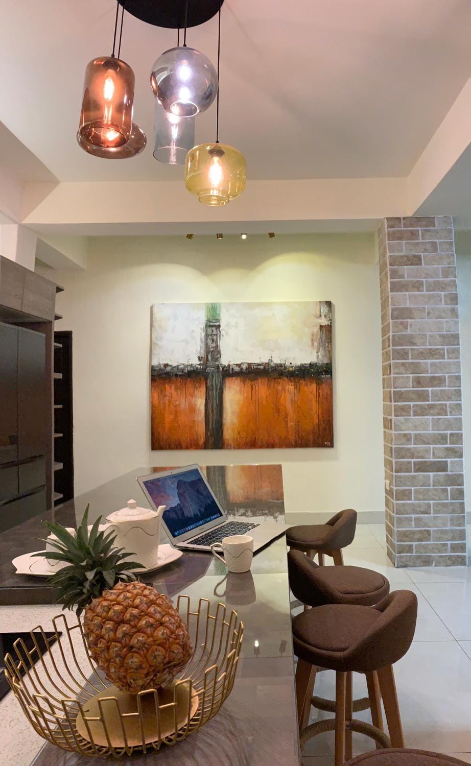 Seating area, Dining area