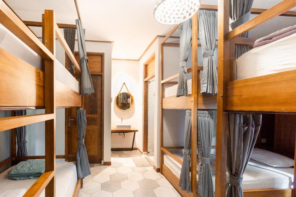 bunk bed