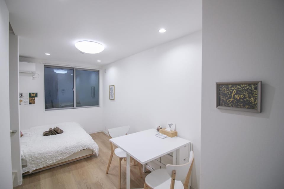 Dining area, Bedroom