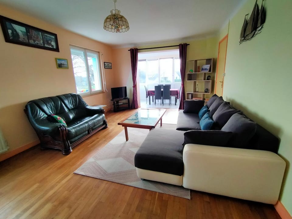 Au calme, les pieds dans l'eau, 106 Route de la Pointe de Ruault 56370 SARZEAU Apartment in Brittany