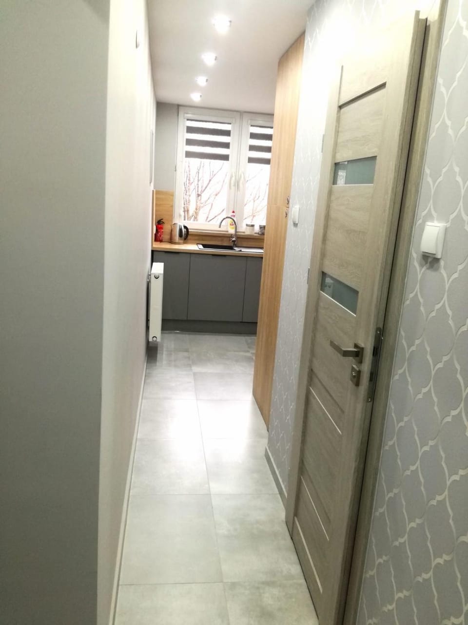 Toilet, Bathroom, Kitchen or kitchenette, Communal kitchen