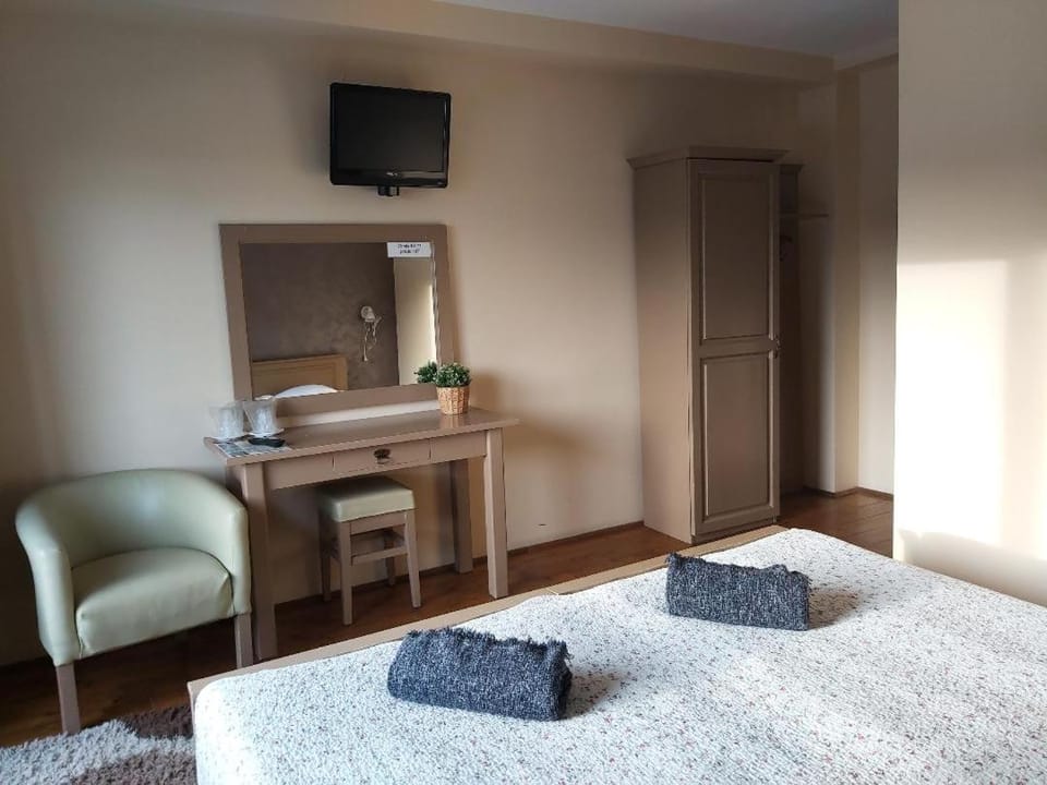 PENSIUNEA UNIO Bed and Breakfast in Brașov County