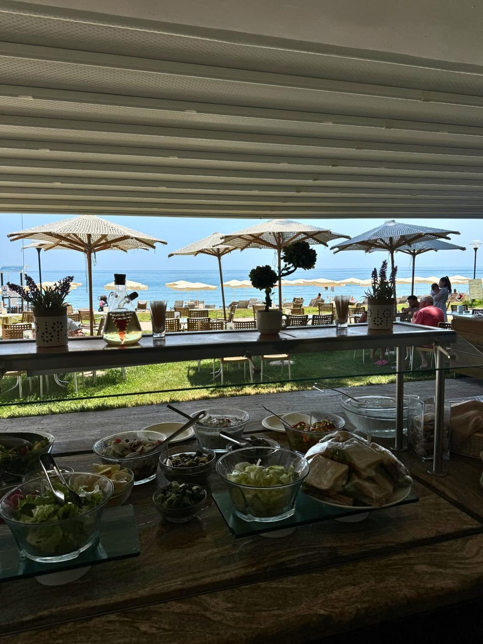 Restaurant/places to eat, Food, Sea view