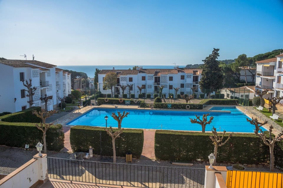 Pool view