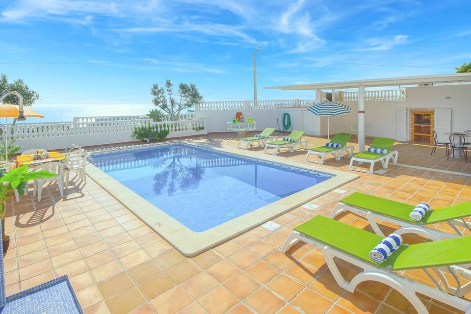 Pool view, Swimming pool, Swimming pool
