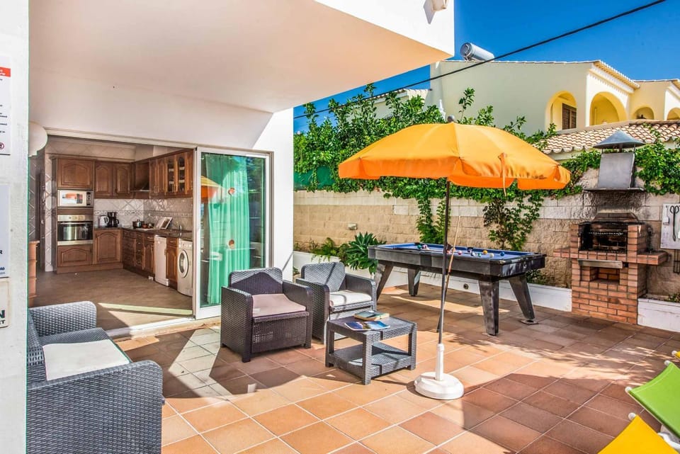 Patio, BBQ facilities, Seating area