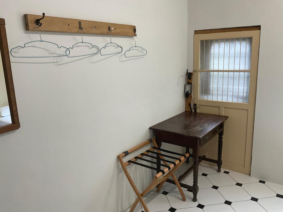 H. 1967 Bed and Breakfast in Fujian