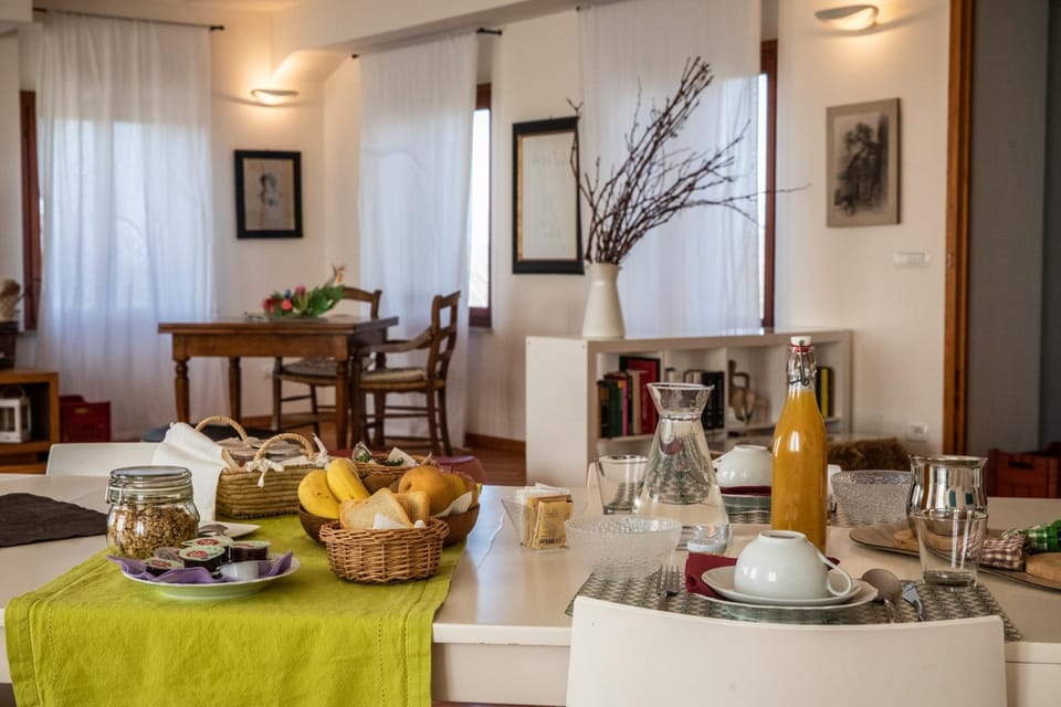 Food and drinks, Food, Breakfast