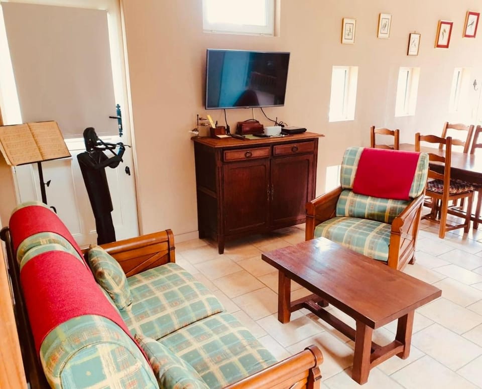 Living room, Entertainment, internet