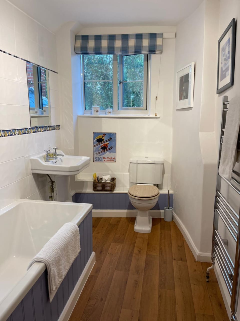 The Long House Bed and Breakfast in Cotswold District