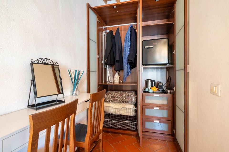 wardrobe