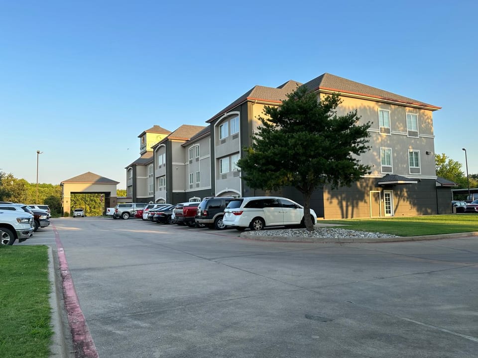La Quinta by Wyndham Sulphur Springs Hotel in Texas