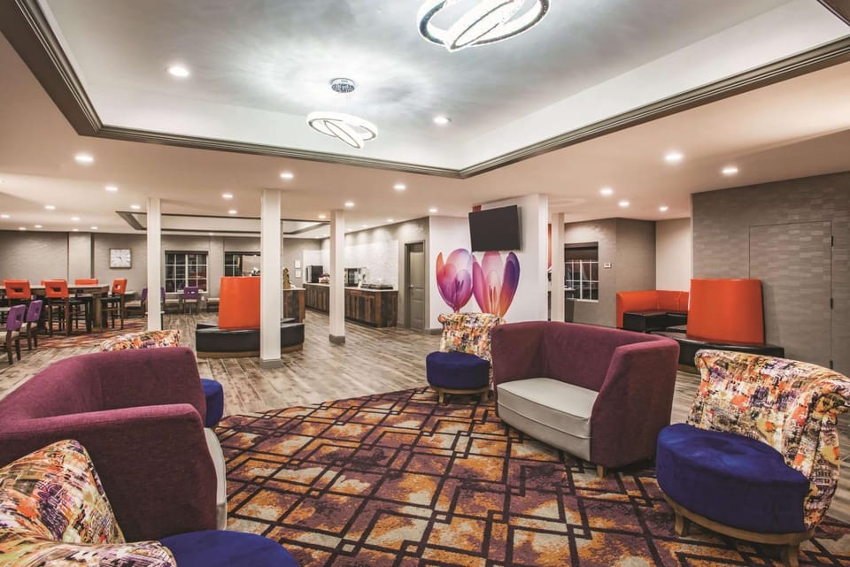 Lobby or reception, On site
