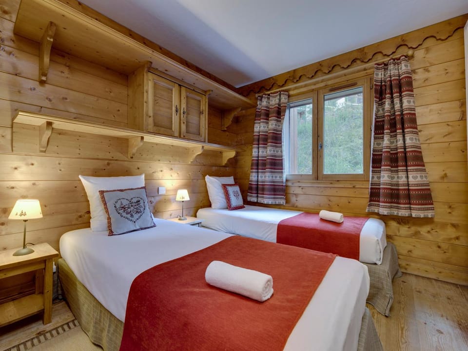 Tignes Val Claret 4 pièces, 3 chambres, 6 pers, WiFi - FR-1-889-21 Apartment in Tignes
