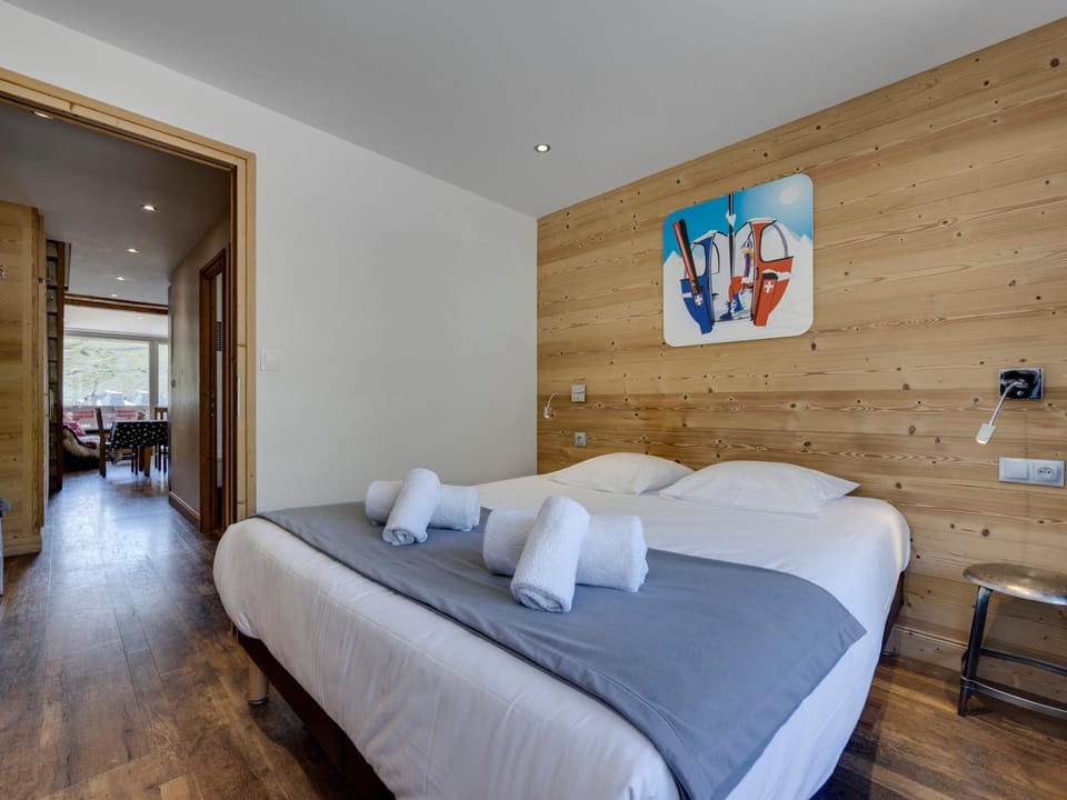Tignes Val Claret Duplex 3 Chambres, Skis Aux Pieds, Parking Privé - FR-1-889-22 Apartment in Tignes