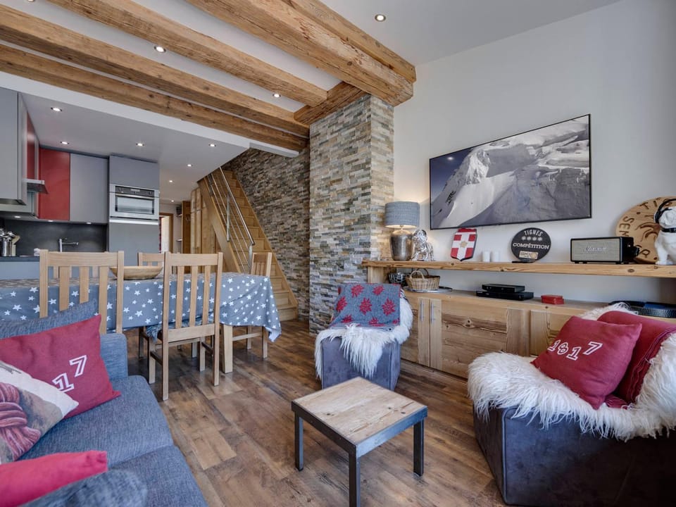 Tignes Val Claret Duplex 3 Chambres, Skis Aux Pieds, Parking Privé - FR-1-641-77 Apartment in Tignes