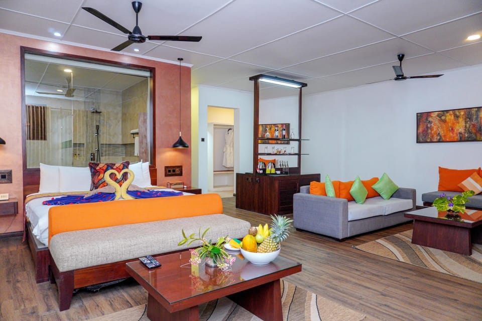 Photo of the whole room, Bedroom