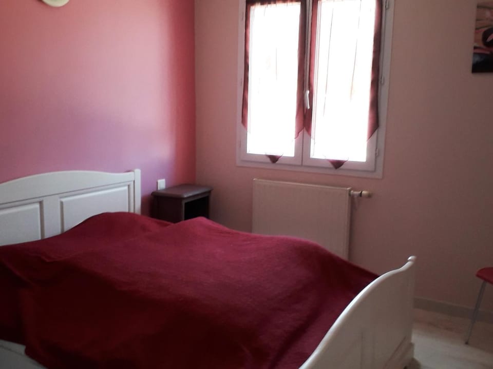 Villa Confortable et Spacieuse, Secteur Calme - FR-1-476-106 House in La Faute-sur-Mer