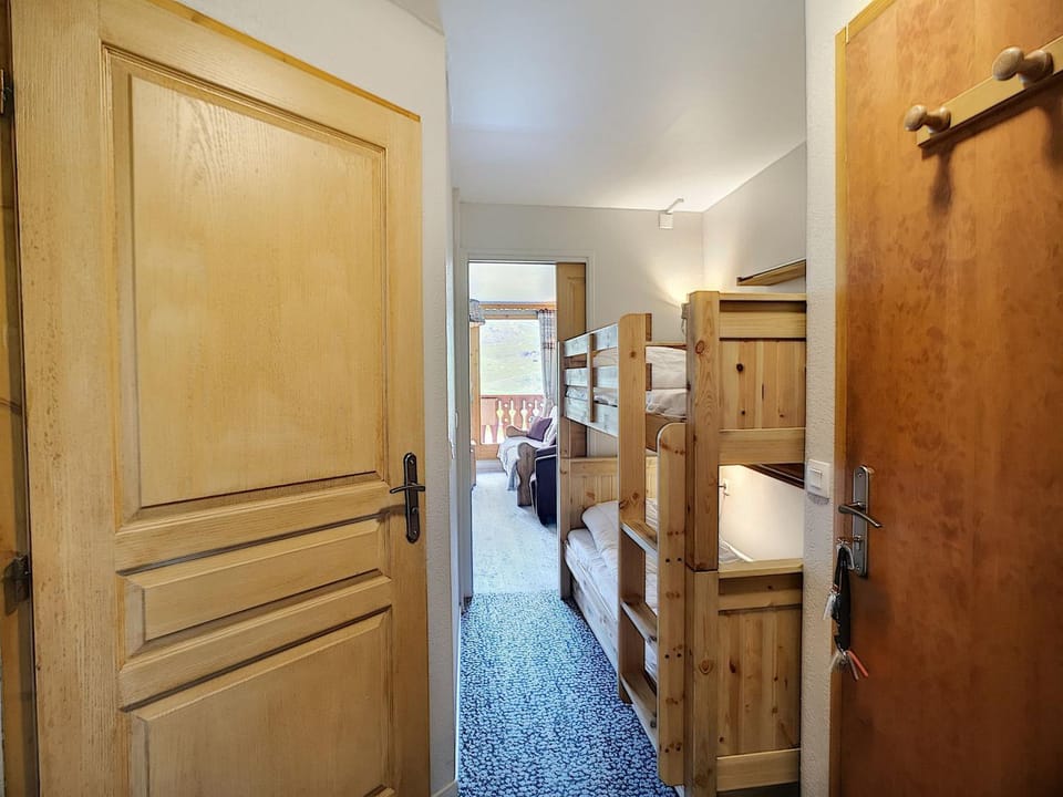 Charmant 2 pièces rénové, 4 pers, balcon sud, Les Menuires - FR-1-178-320 Apartment in Les Allues
