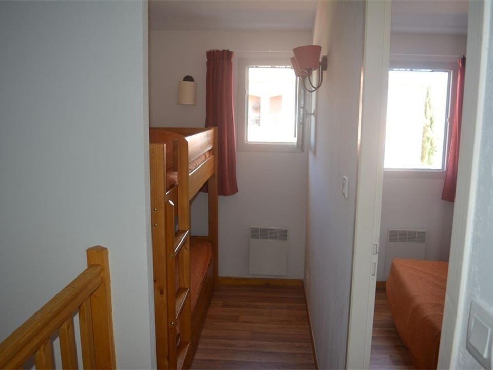 Maison Duplex 6 Pers. avec Terrasse, Piscine Chauffée et Climatiseur - FR-1-382-121 House in Vallon-Pont-d'Arc