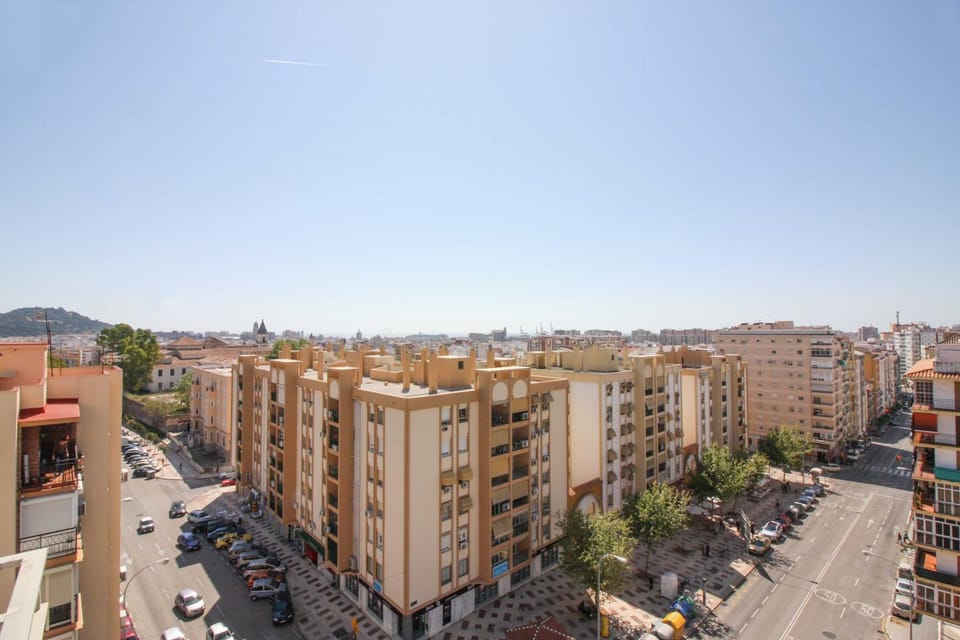 Facade/entrance, Neighbourhood, City view, Street view