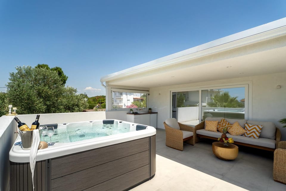 Natural landscape, Hot Tub, View (from property/room), Balcony/Terrace, Evening entertainment