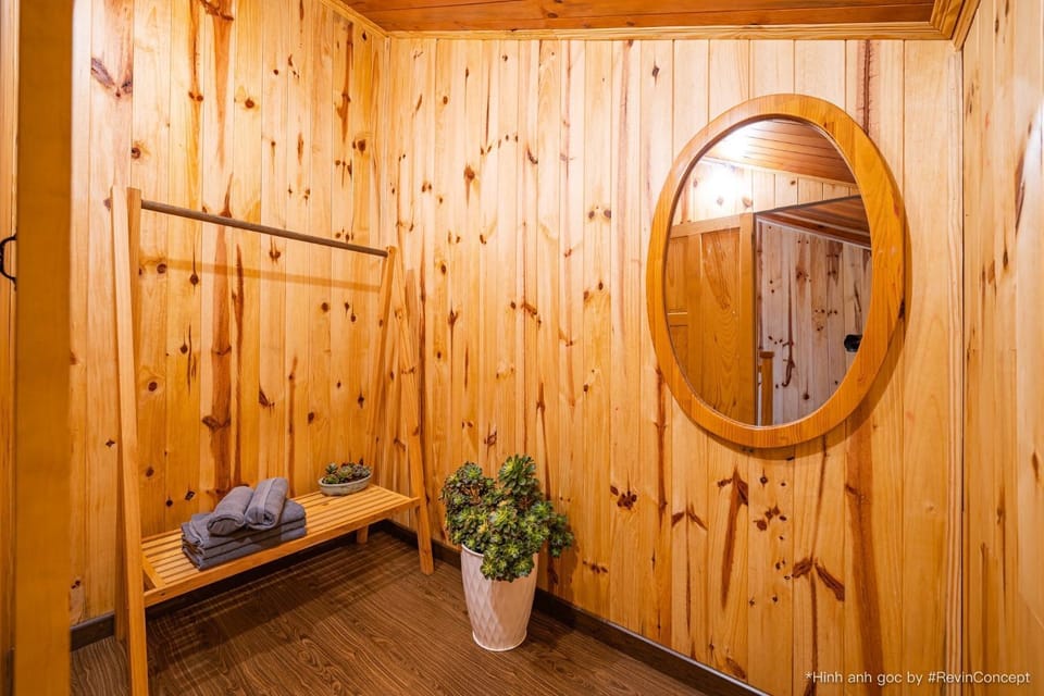 towels, wardrobe
