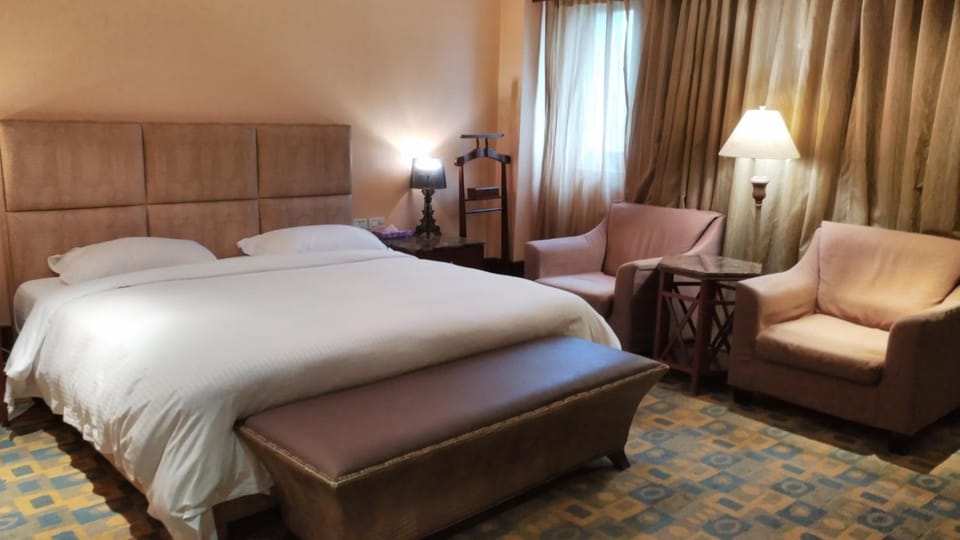 Kai Wei Boutique Hotel Bed and Breakfast in Taipei City