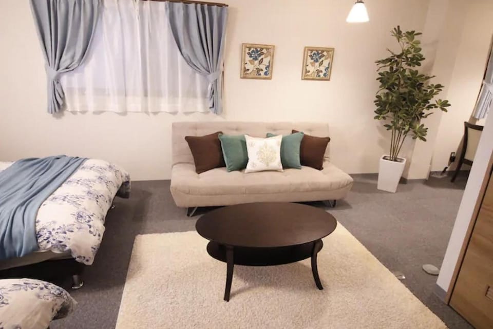 Central Field 4F Apartment in Japan