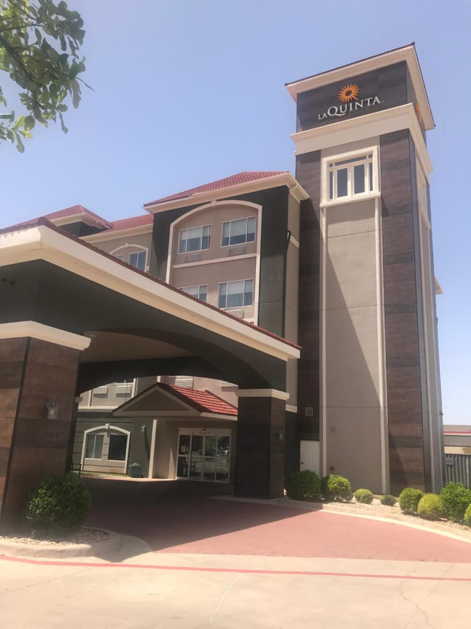 Property building, Facade/entrance, Property logo or sign, Area and facilities