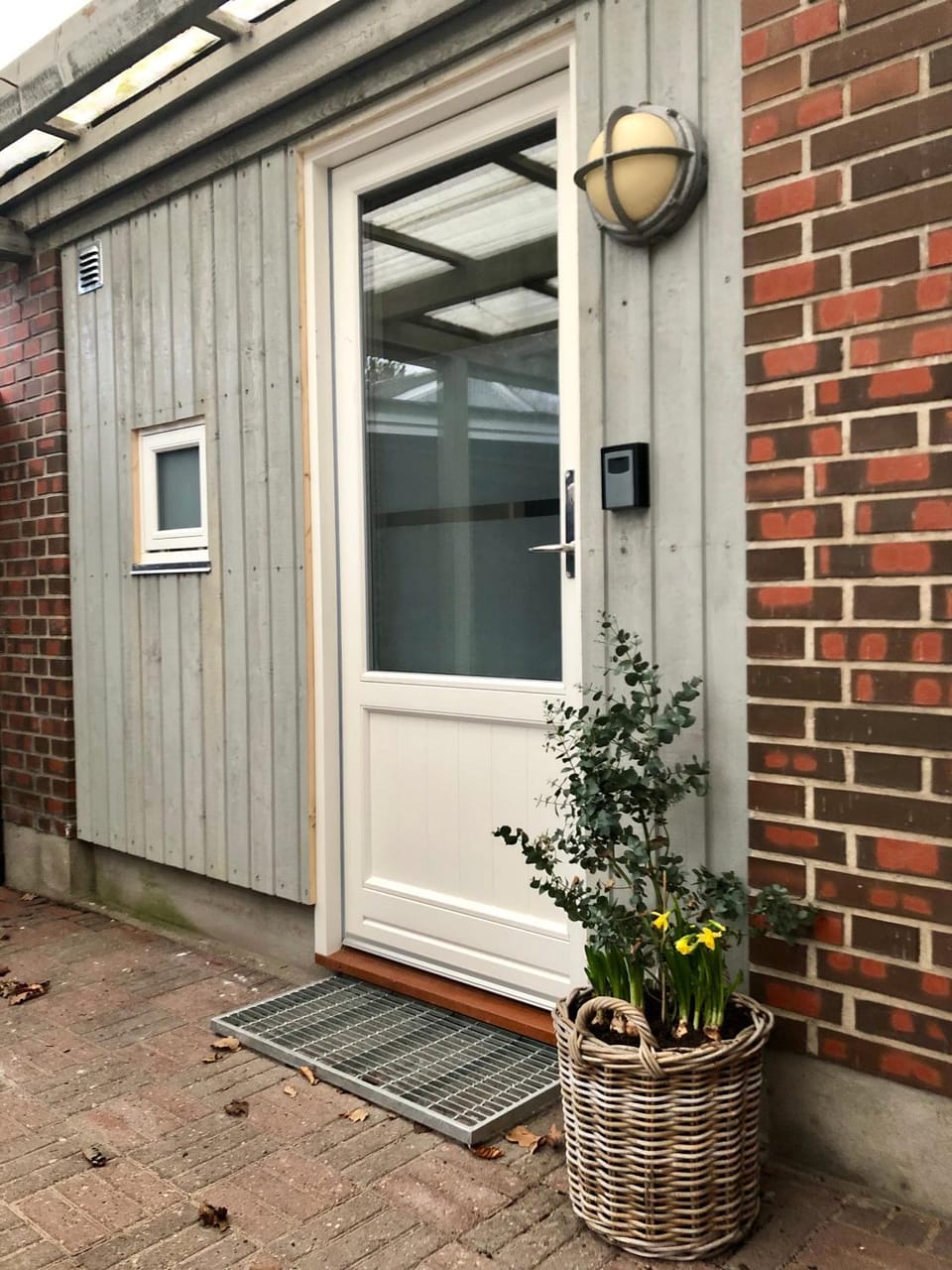 Property building, Facade/entrance