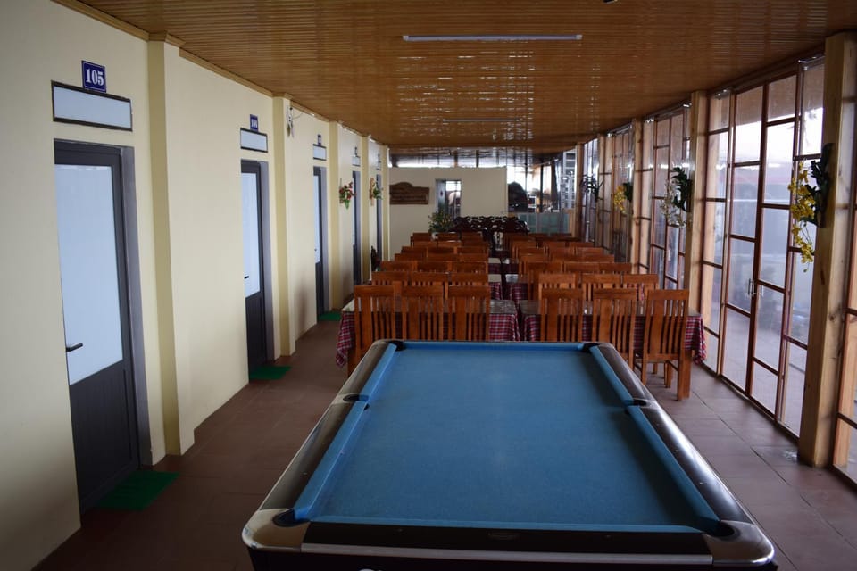 Billiard, Balcony/Terrace
