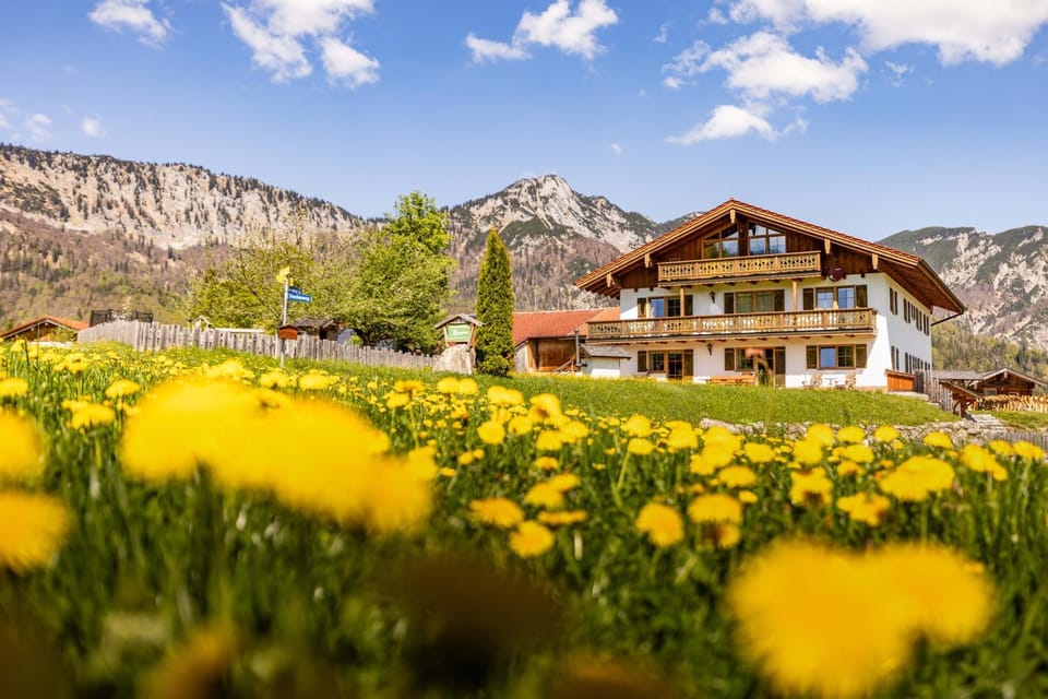 Ferienwohnung Roislerlehen Farm Stay in Berchtesgadener Land