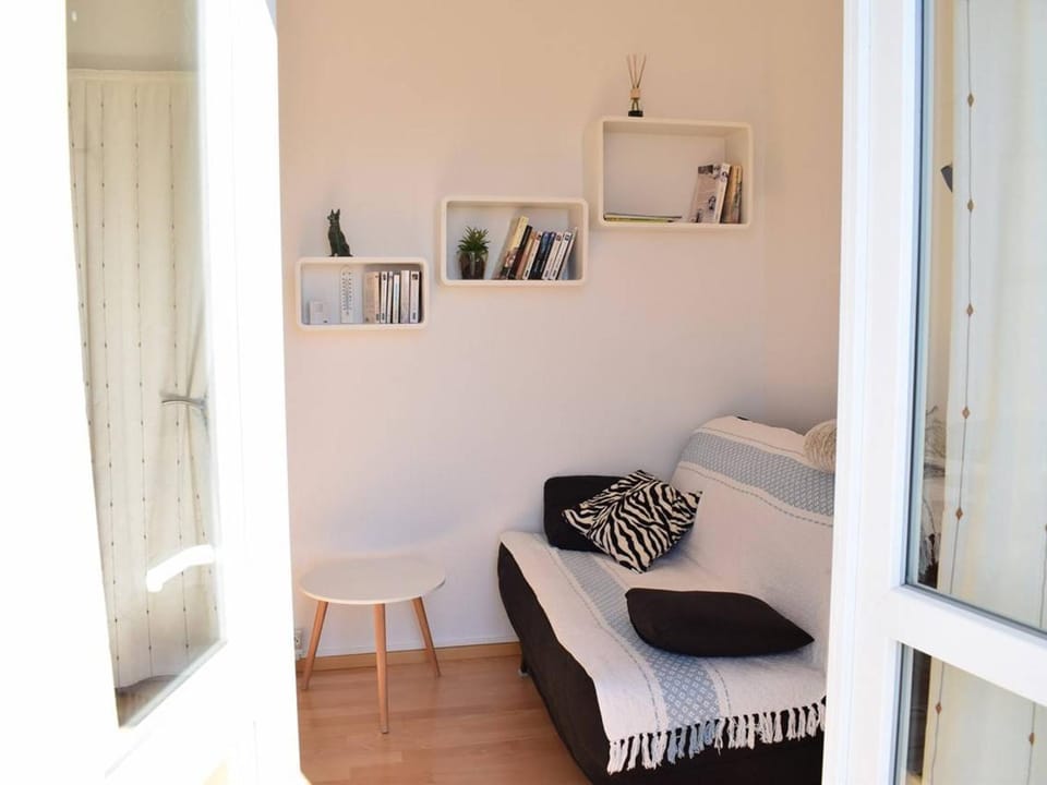 Lumineux appartement 2 pers, centre Trébeurden, proche plage, chiens admis - FR-1-368-136 Apartment in Brittany