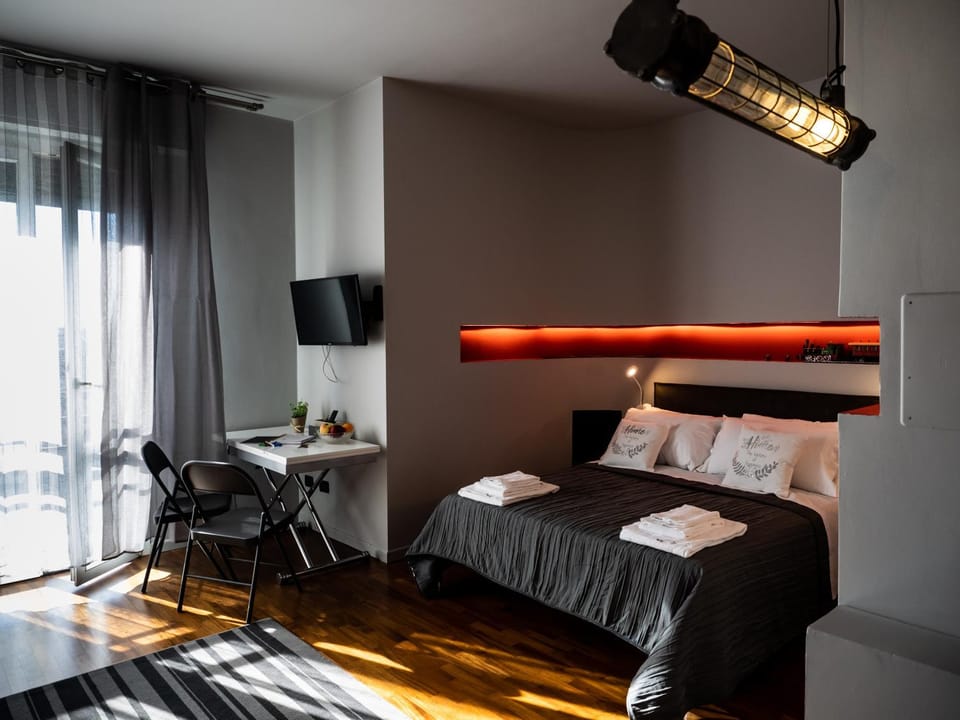 Bed, Photo of the whole room