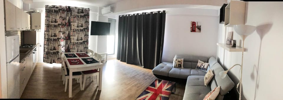 London 18 Apartment Apartment in Constanța County