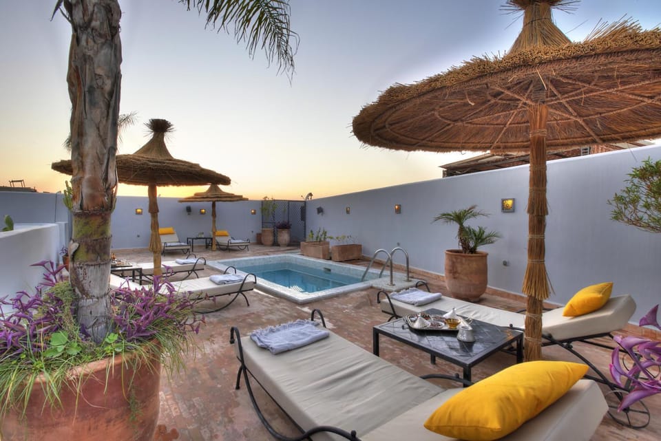Patio, Pool view, Swimming pool, sunbed, Internal: Not applicable to any particular room
