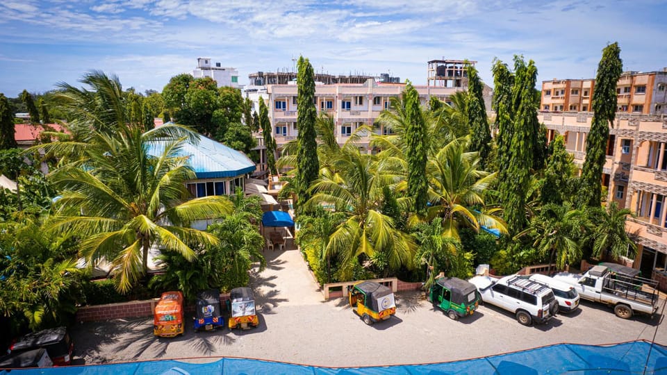 Natural landscape, Bird's eye view, Parking