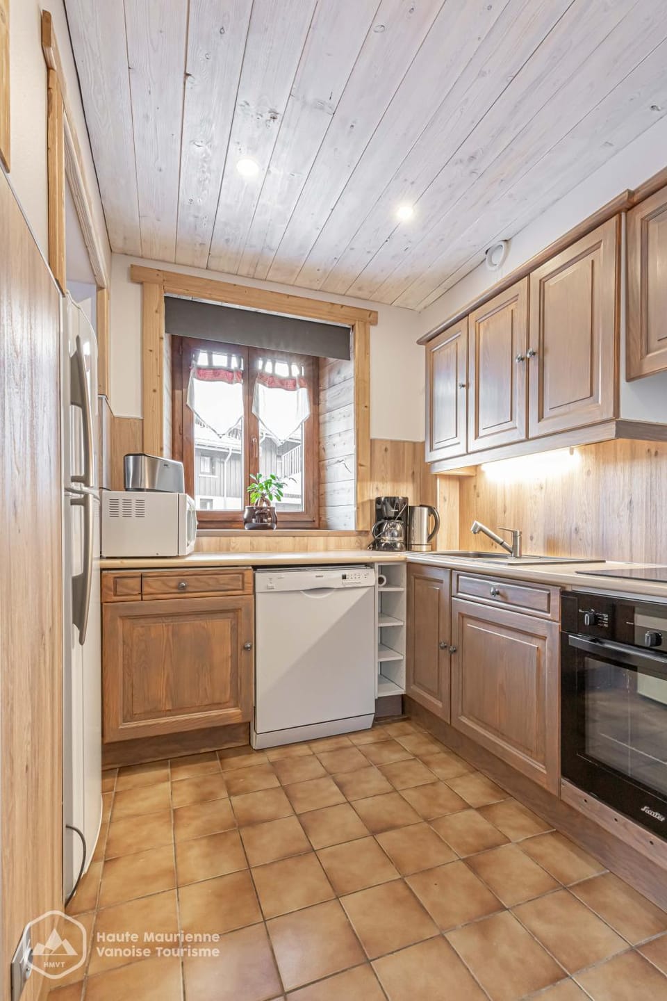 153 Rue des Rochers Apartment in Piedmont