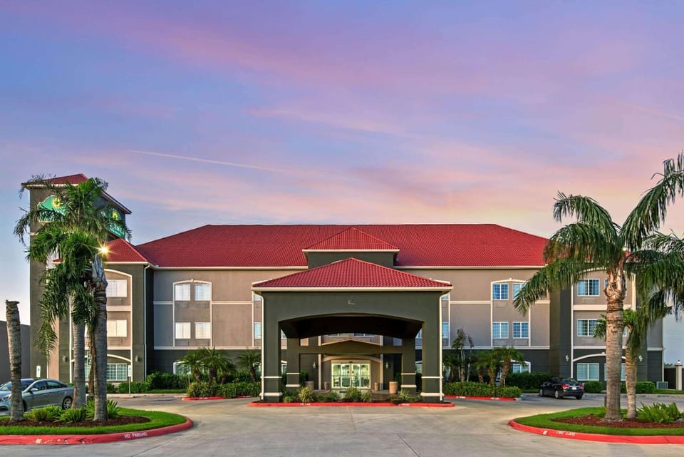 Property building, On site, Time of day, Sunset