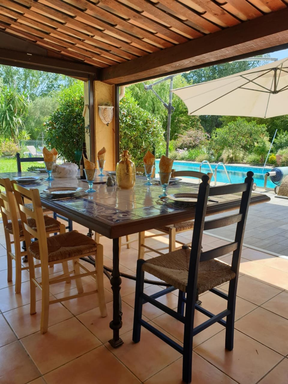 Patio, BBQ facilities, Dining area, Communal kitchen, Swimming pool