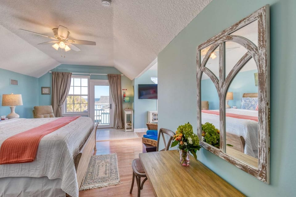 Beachcomber Penthouse Apartment in Vilano Beach