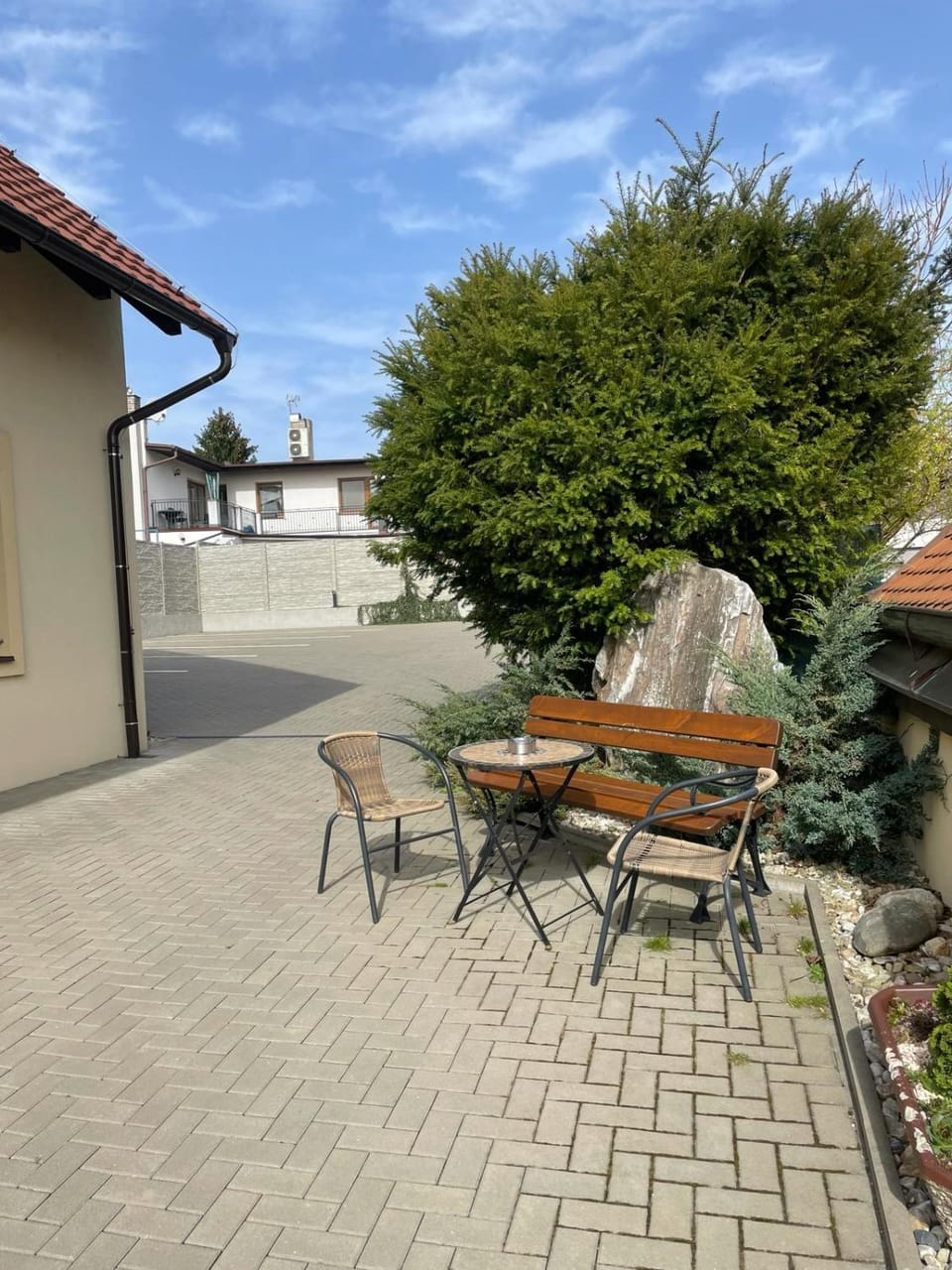 Penzion Sezemice Bed and Breakfast in Czechia
