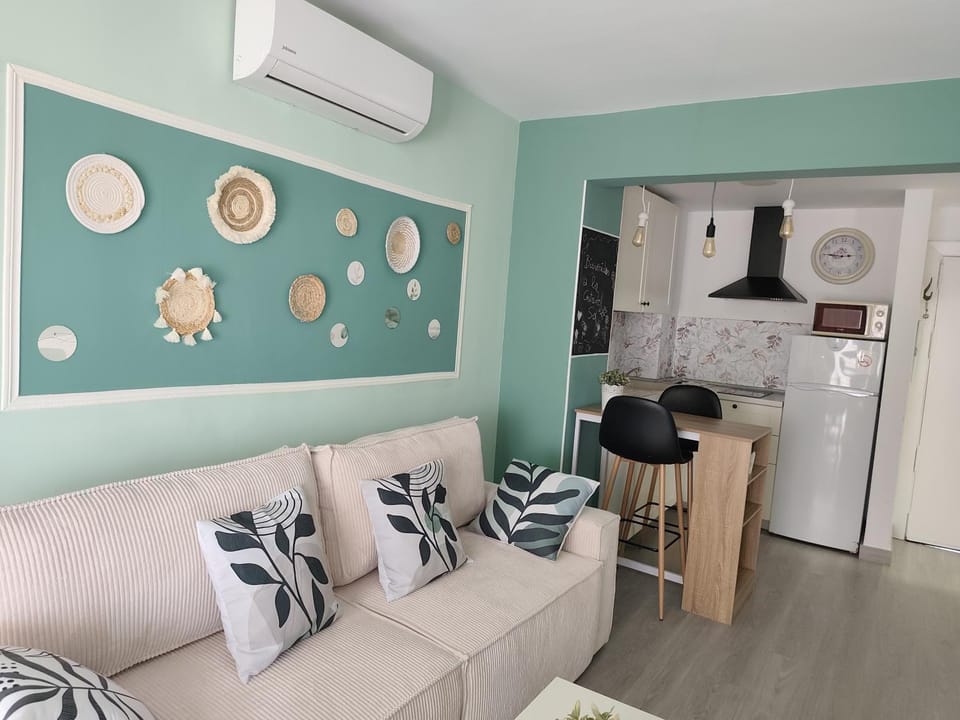 M1 403 Frontal al Mar Vistas Terraza y Wifi Apartment in Benalmadena