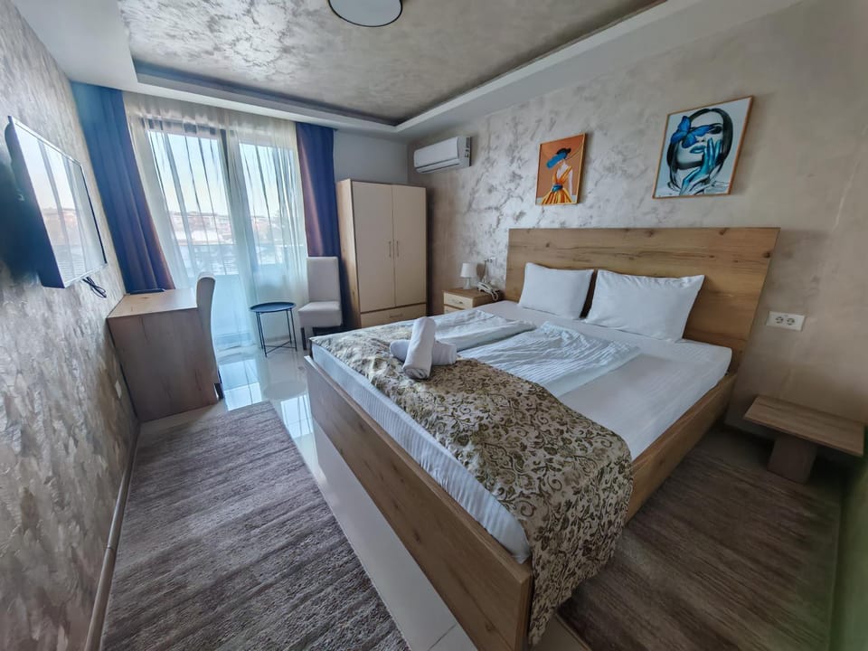 Garnet Hotel & Event Centar Hotel in Vojvodina