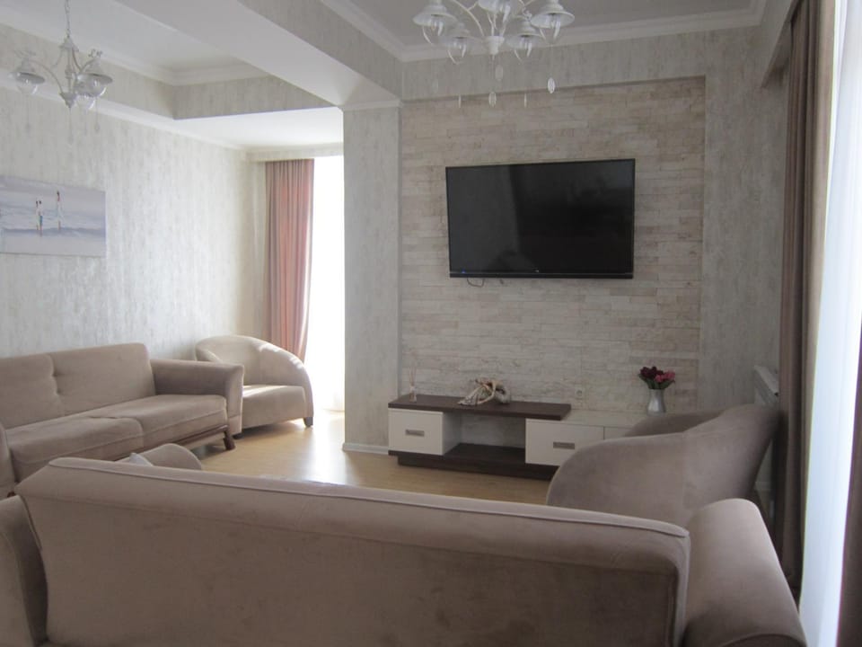 TV and multimedia, Seating area