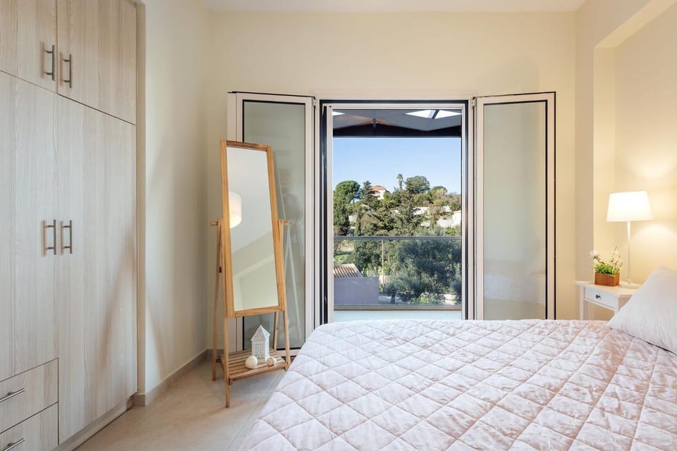 Balcony/Terrace, Bedroom
