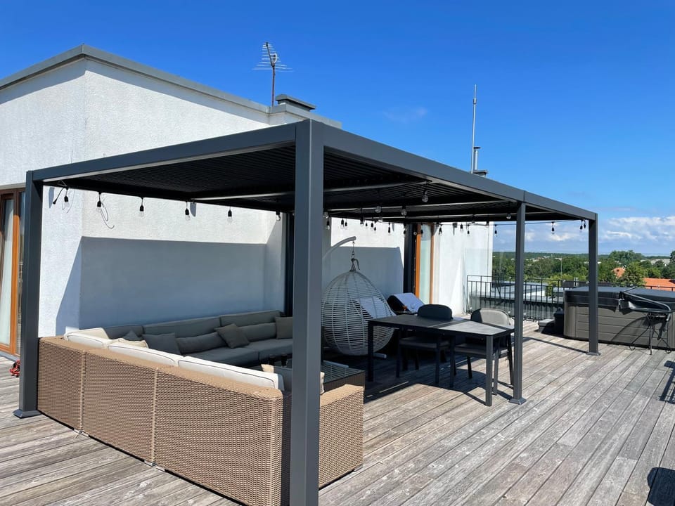 Sea View Penthouse Terrace Palanga Old Town Apartment in Palanga