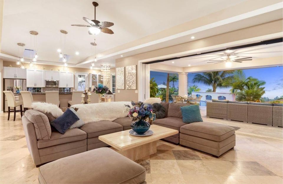 Kona Bubbles House in Holualoa