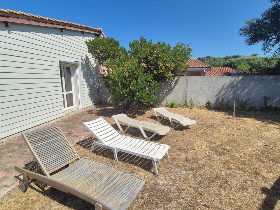 Maison LICORNE MARINE à 5 minutes à pied de la mer océan House in Lacanau